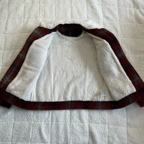 Plaid Sherpa-Lined Trucker Jacket - Picture 7 of 16